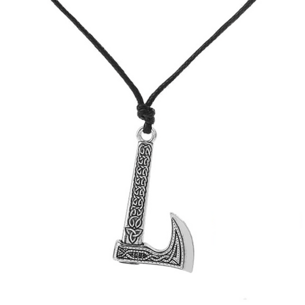 Viking Necklace - Triqueta