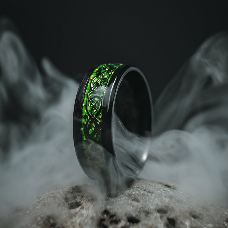 Dragon Ring - Green & Black