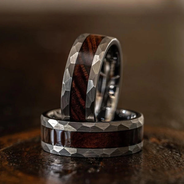 Heritage Oak Ring - Silver Faceted